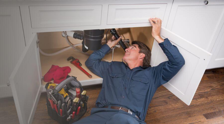 Local expert plumbing services in Huntington Beach, CA